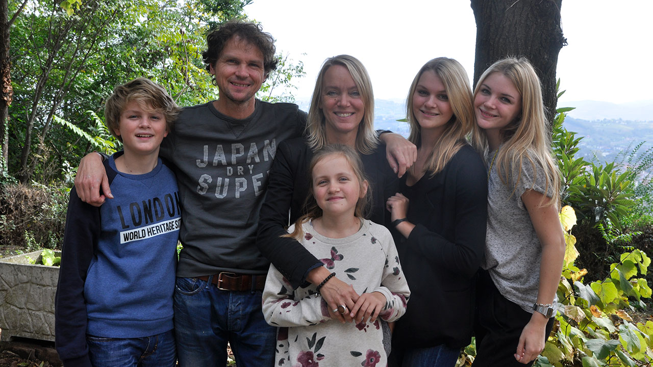 De Italiaanse droom van familie Lothmann Ik Vertrek AVROTROS.nl De Italiaanse droom van familie Lothmann Ik Vertrek AVROTROS.nl