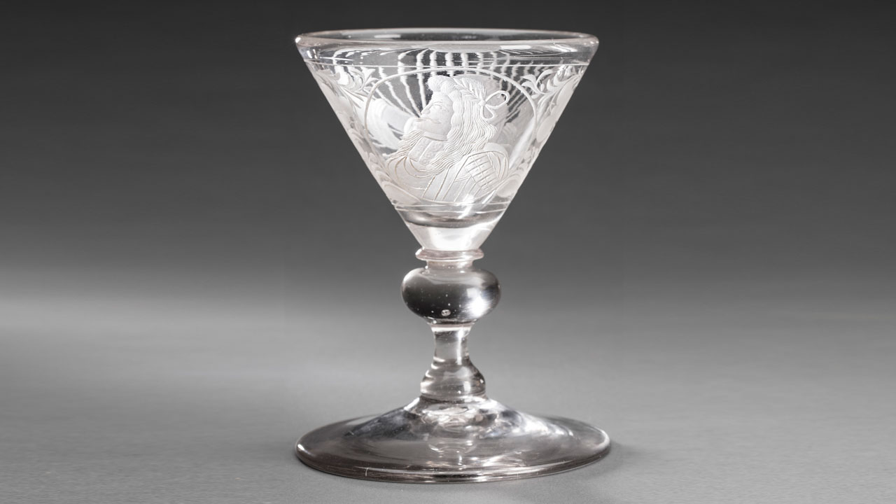 TKK-8-4-kunstmuseum-glas.jpg