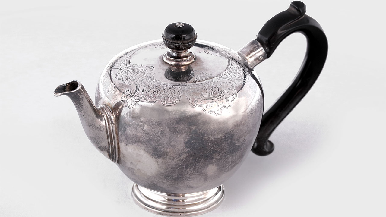 zilveren theepot