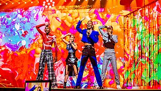 Volg Jeangu Macrooy in aanloop naar de finale van het Eurovisie Songfestival